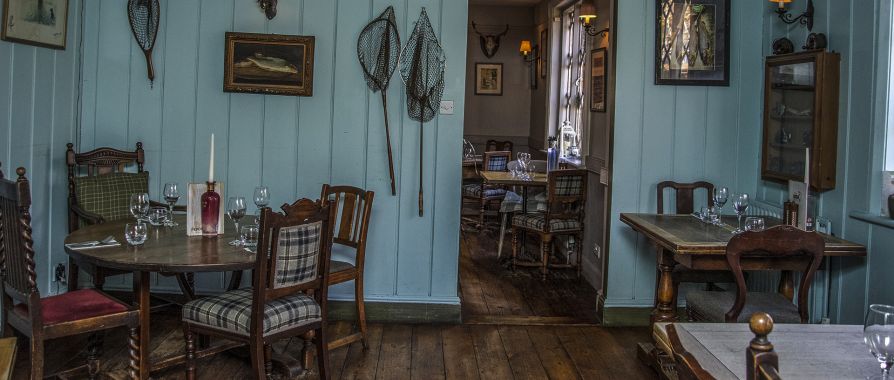 Inside Dining